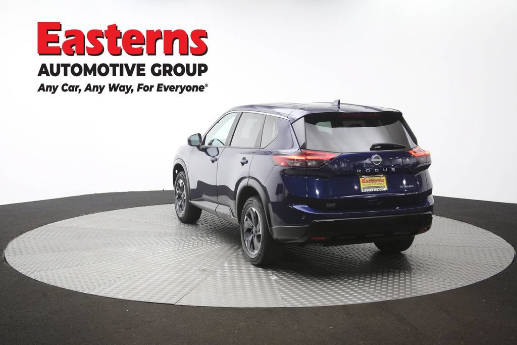 Used 2024 Nissan Rogue SV AWD/4WD image 65