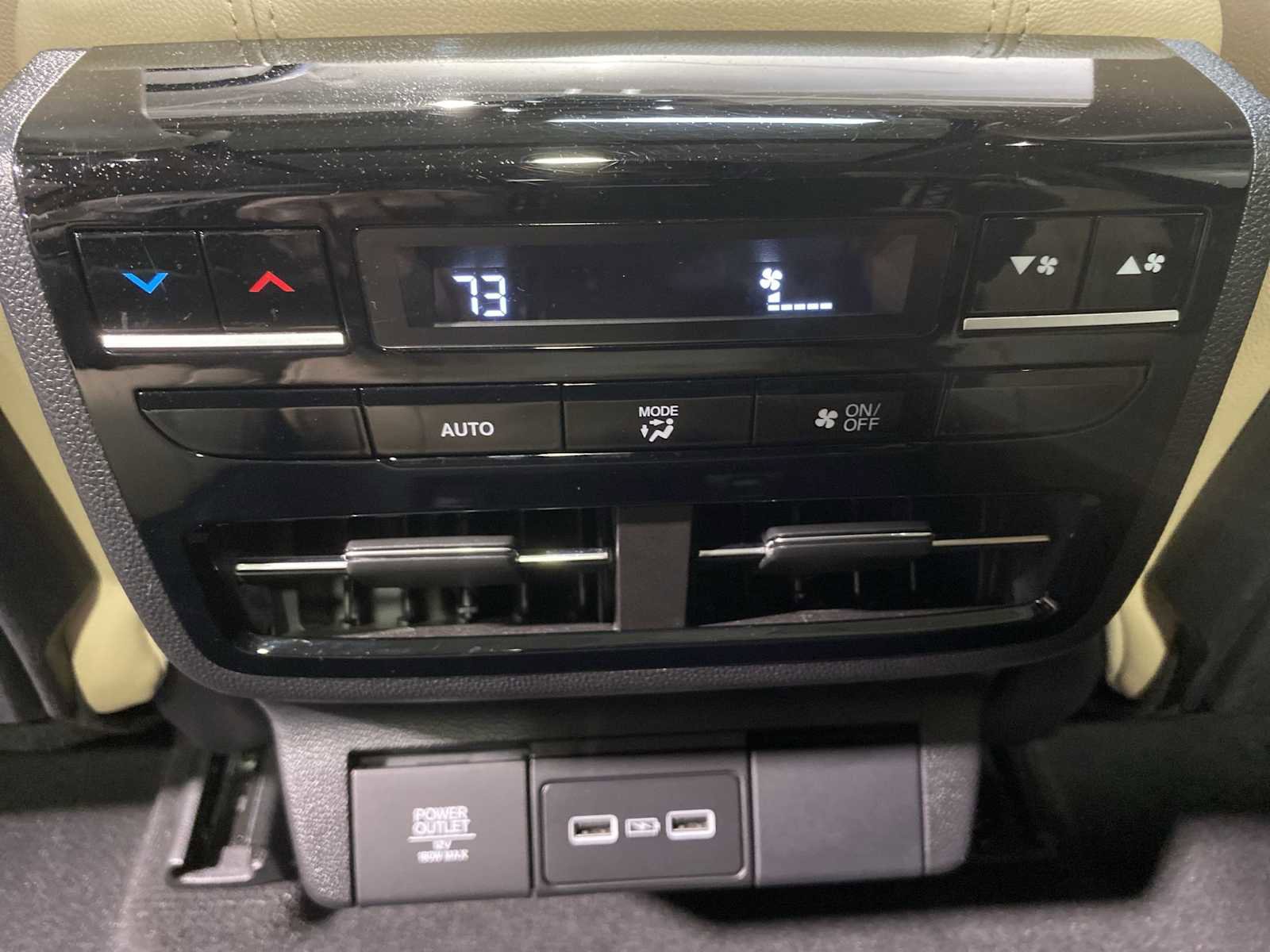 Used 2024 Acura MDX SH-AWD image 25