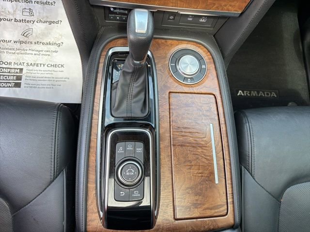 Used 2023 Nissan Armada SL w/ Captain's Chairs Package image 18