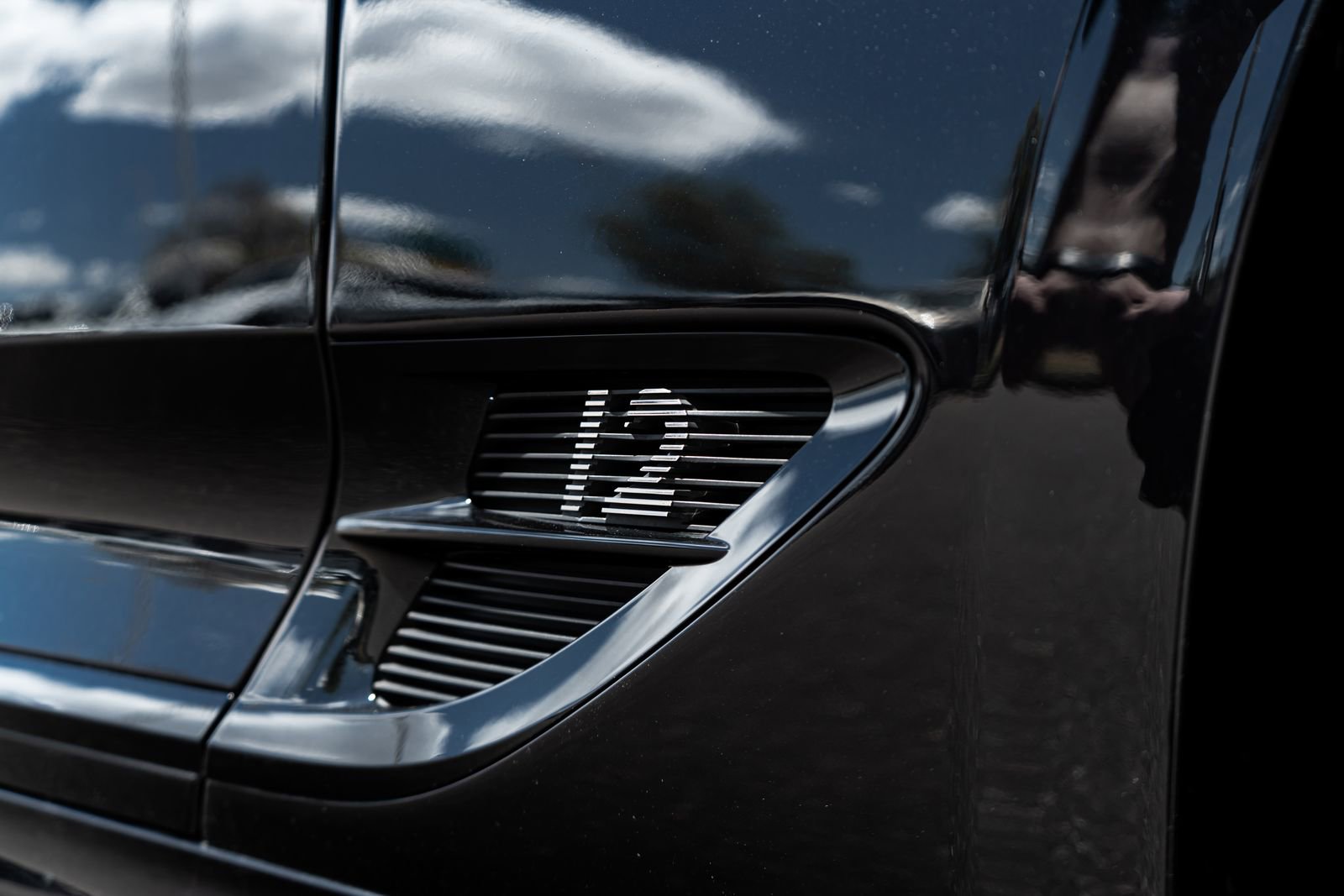 Used 2024 Bentley Continental GT Speed image 17