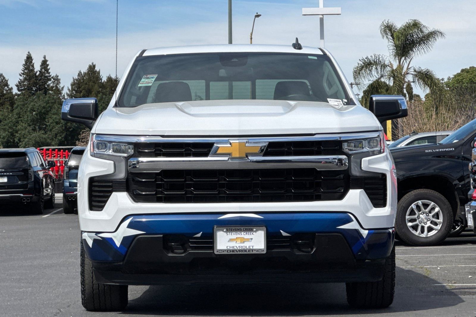 Used 2024 Chevrolet Silverado 1500 LT image 10