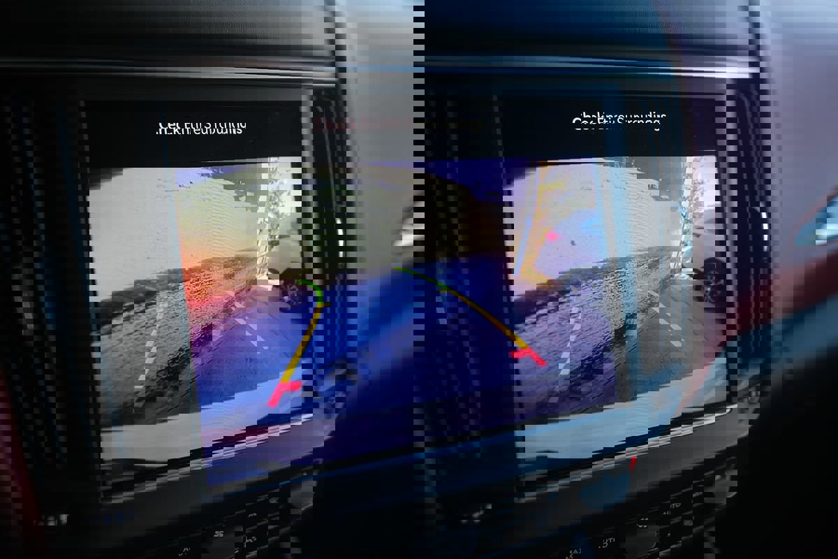 Used 2022 Maserati Levante Modena image 25