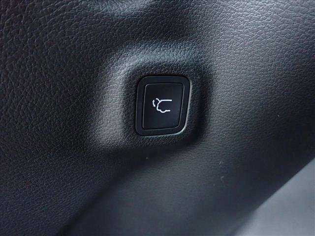 New 2026 Jeep Compass Trailhawk image 9