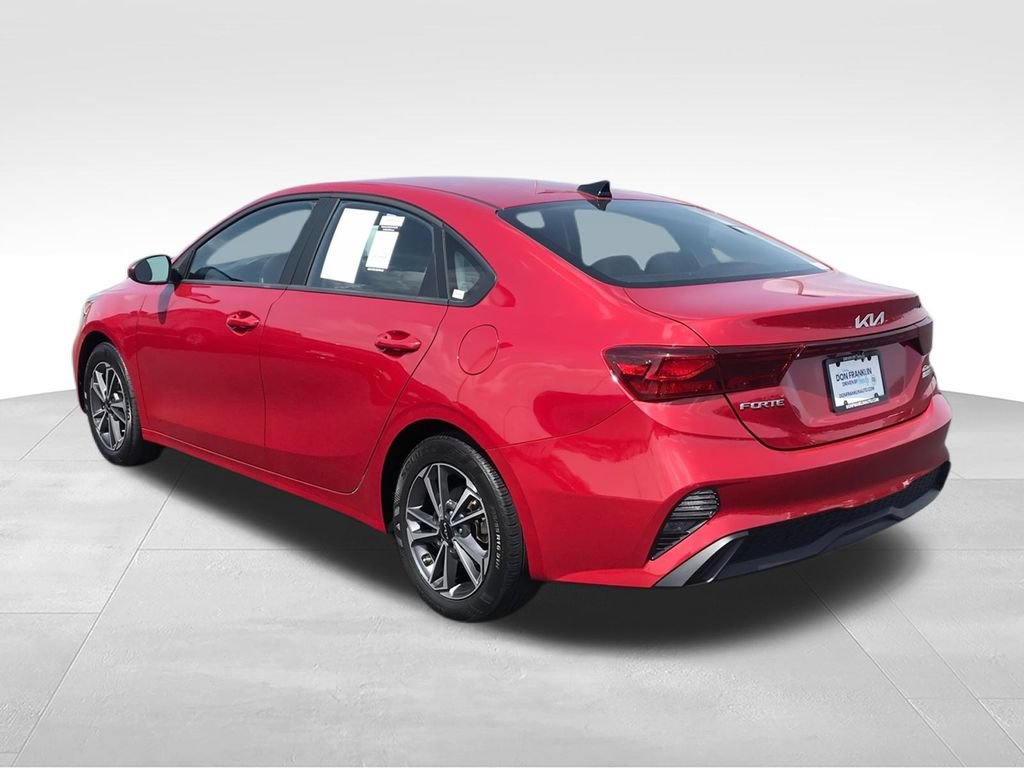 Used 2022 Kia Forte LXS FWD image 6