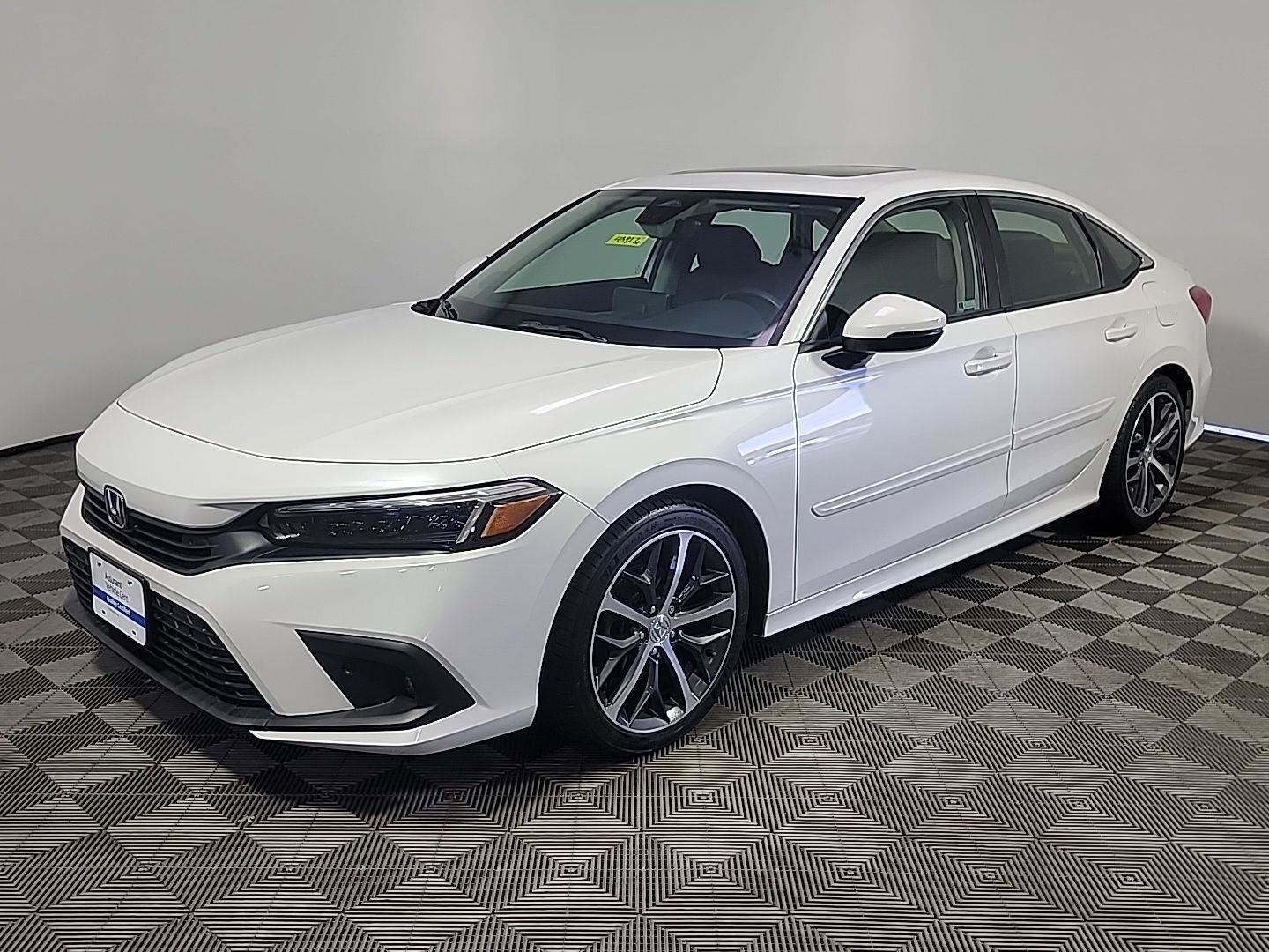 Certified 2022 Honda Civic Touring image 11