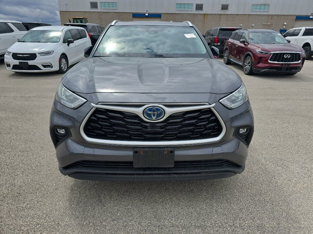 Used 2024 Toyota Highlander XLE AWD/4WD video 2