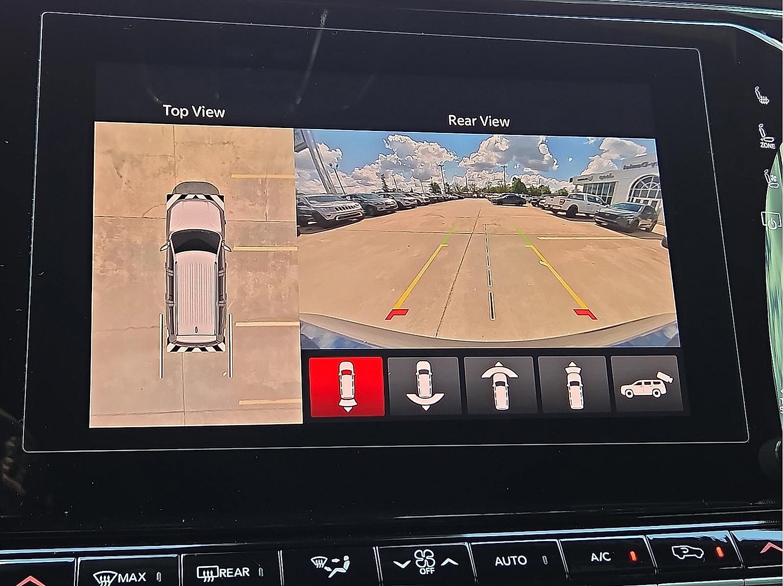 New 2025 Jeep Wagoneer L 4WD w/ Convenience Group I image 17