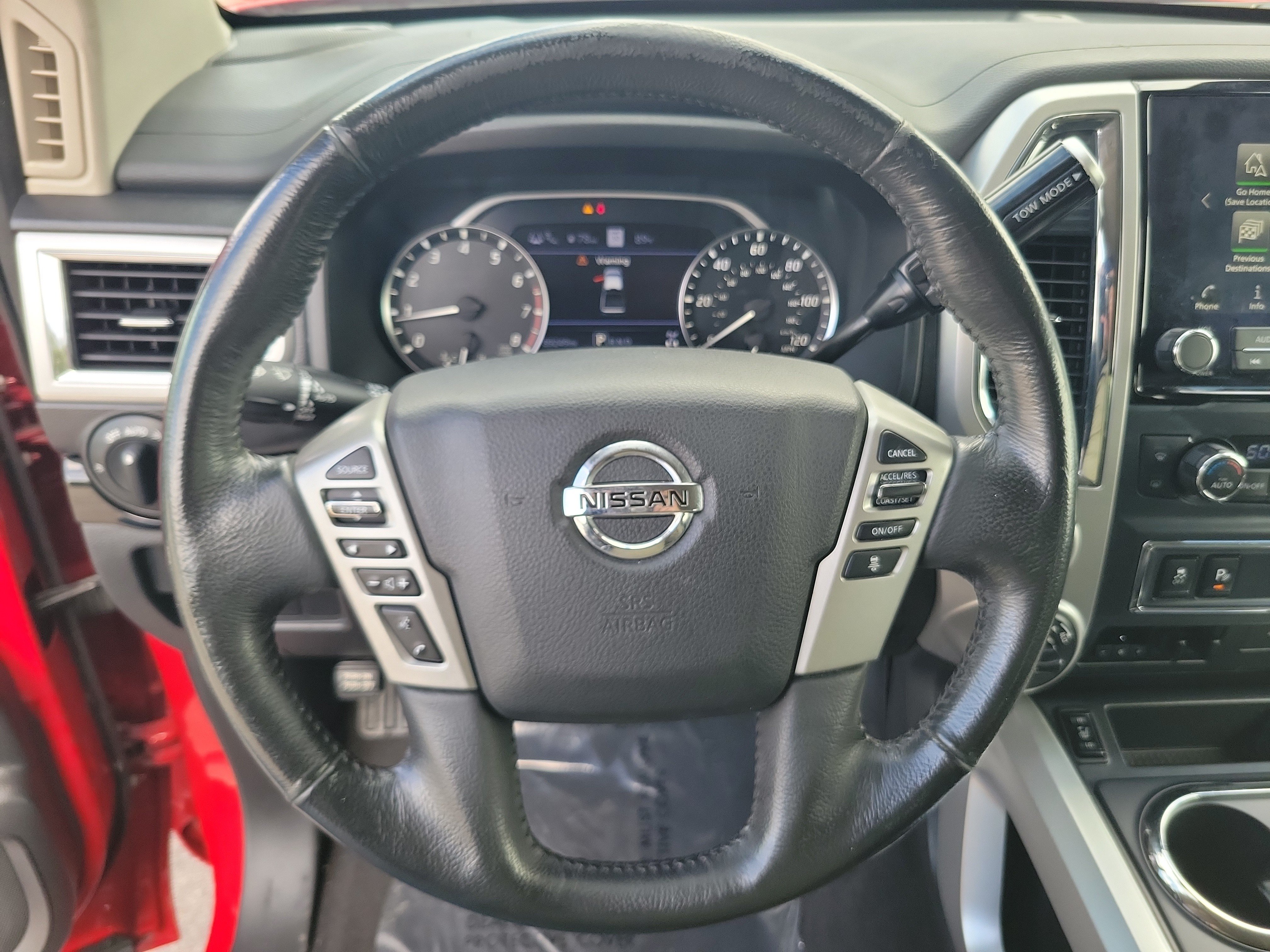Used 2021 Nissan Titan SV w/ SV Convenience Package AWD/4WD image 18