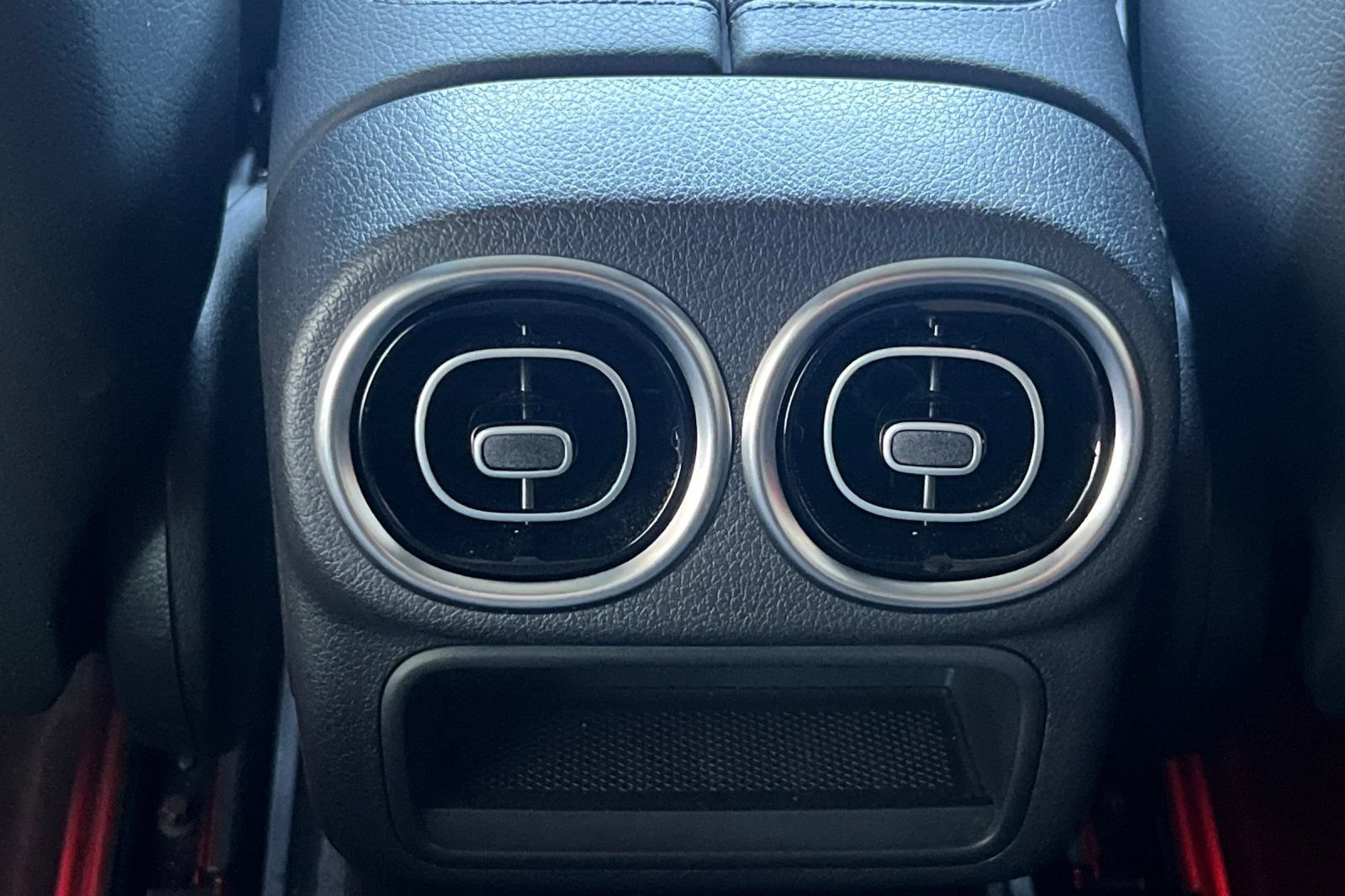 Certified 2026 Mercedes-Benz GLC 300 4MATIC image 18