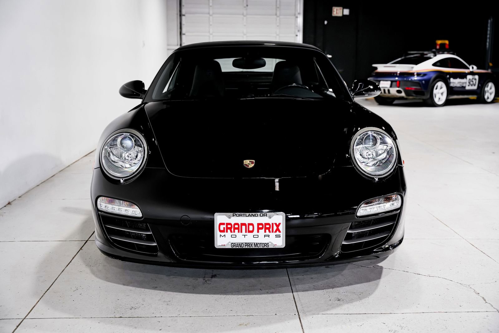 Used 2010 Porsche 911 Carrera 4S AWD/4WD image 5