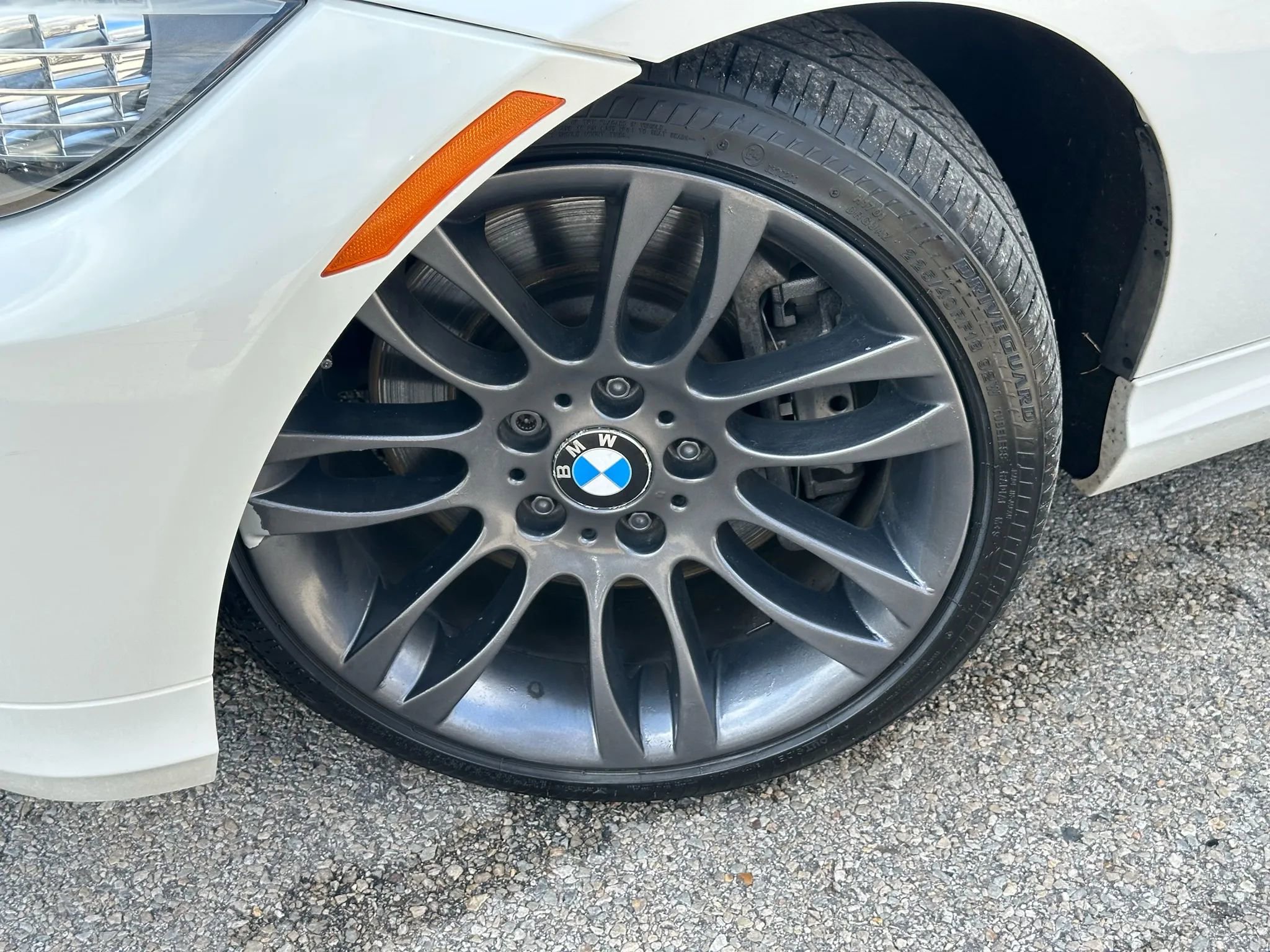 Used 2010 BMW 335d Sedan image 38