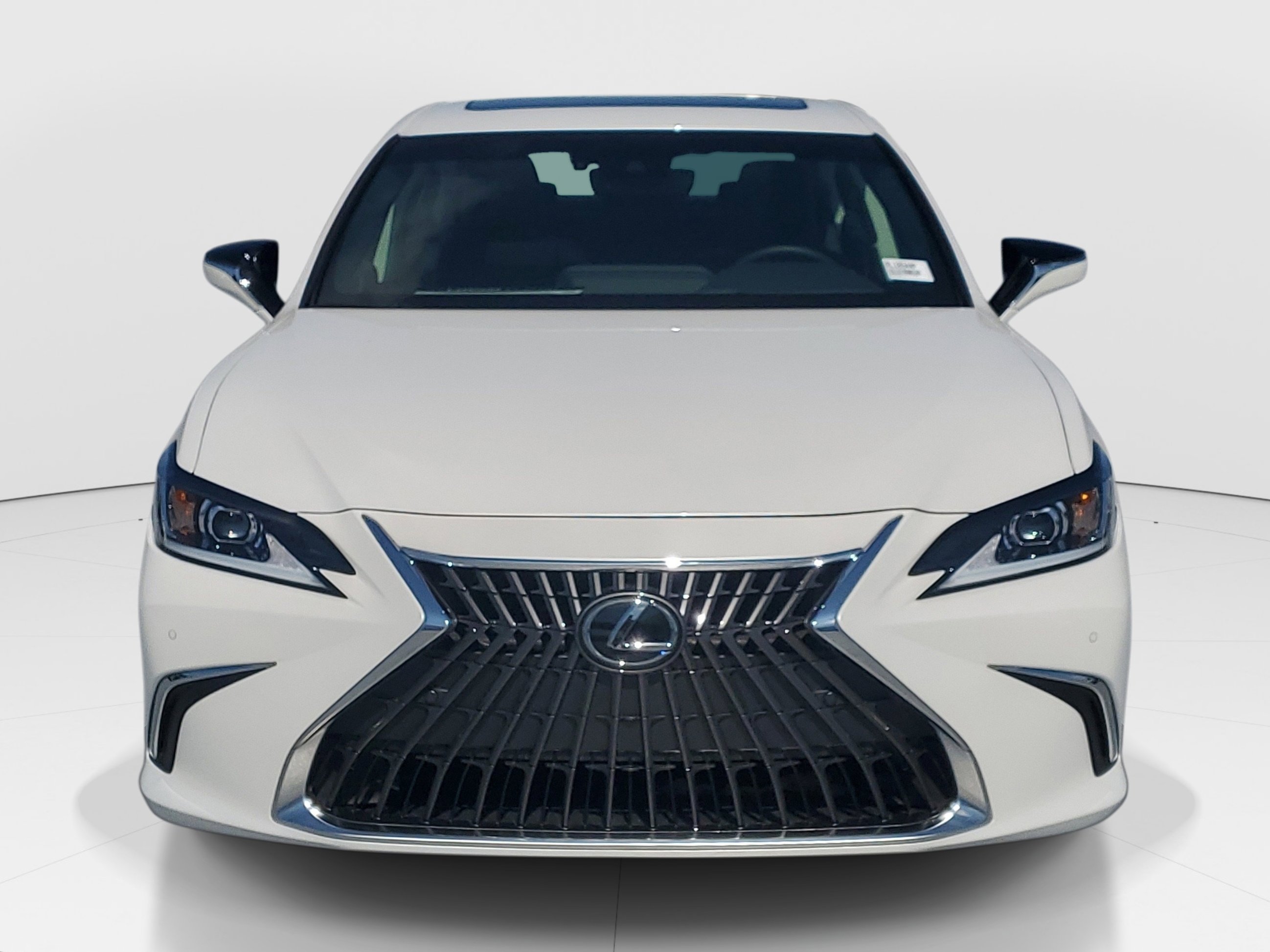 Used 2025 Lexus ES 350 w/ Premium Package FWD image 3