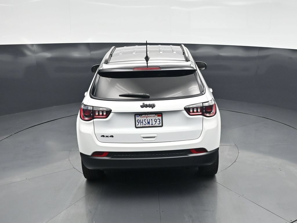 Used 2023 Jeep Compass Latitude AWD/4WD image 37