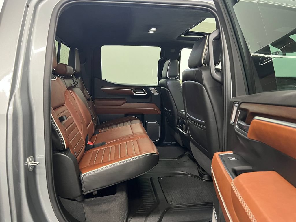 Used 2024 GMC Sierra 1500 Denali Ultimate AWD/4WD image 25