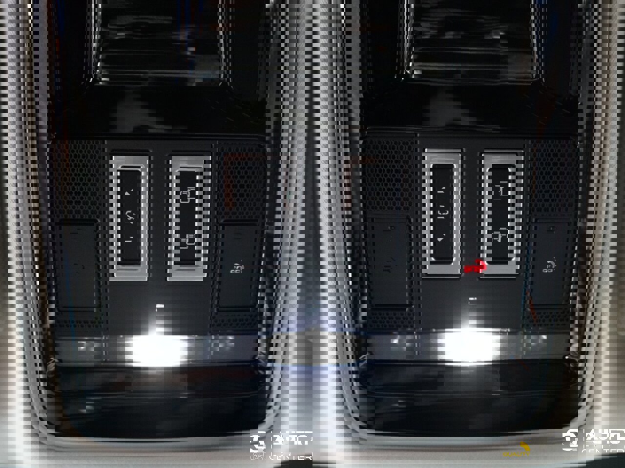 Used 2016 Land Rover Range Rover Sport HSE image 34