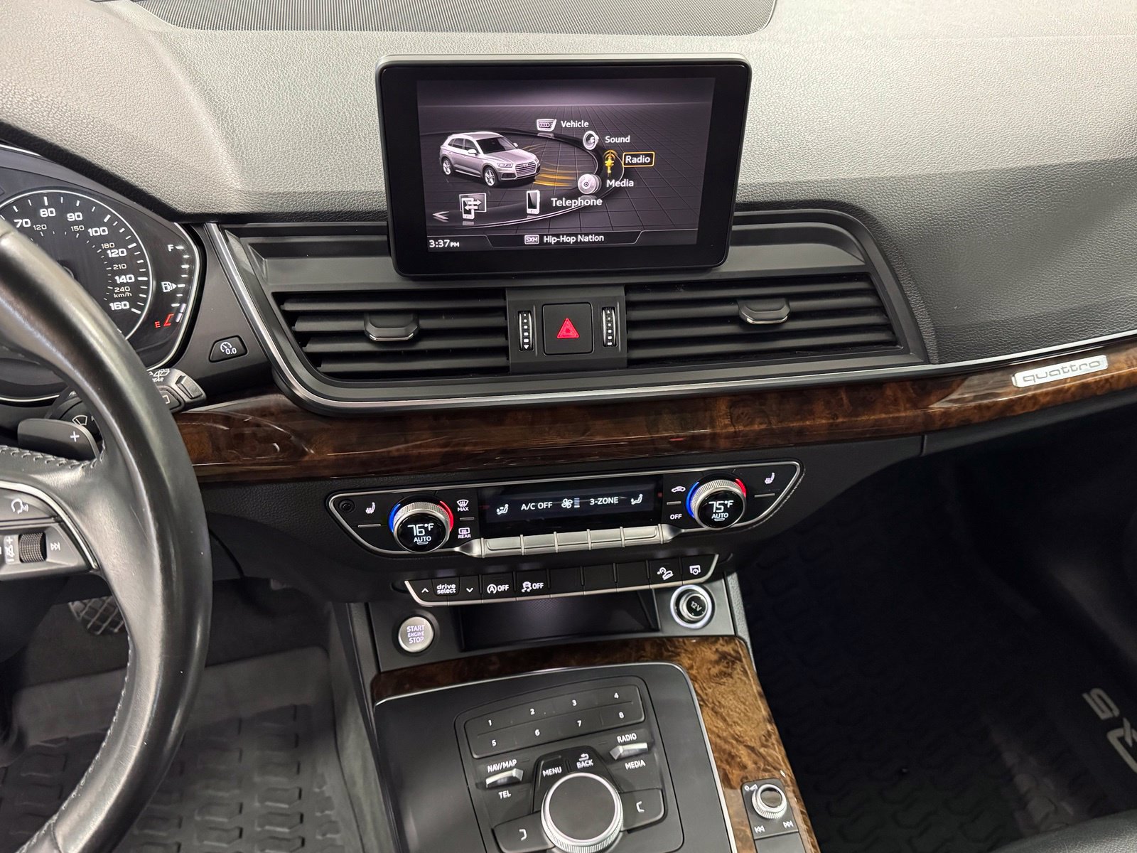 Used 2018 Audi Q5 2.0T Premium w/ Convenience Package AWD/4WD image 27