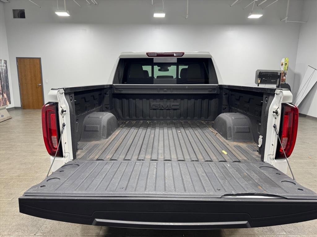 Used 2023 GMC Sierra 1500 SLT w/ SLT Premium Package image 10