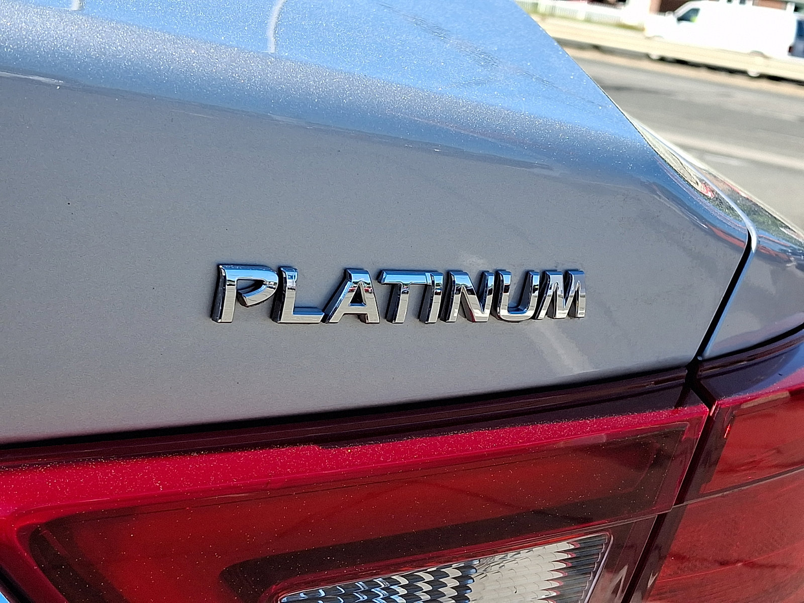 Used 2017 Nissan Maxima Platinum FWD image 34