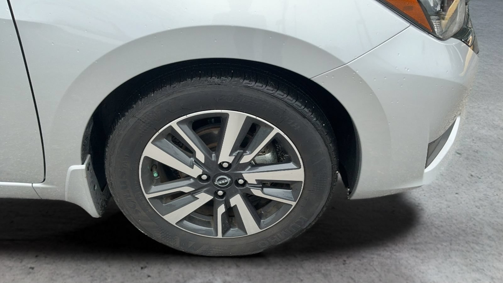 Certified 2025 Nissan Versa SV w/ Trunk Package FWD image 16