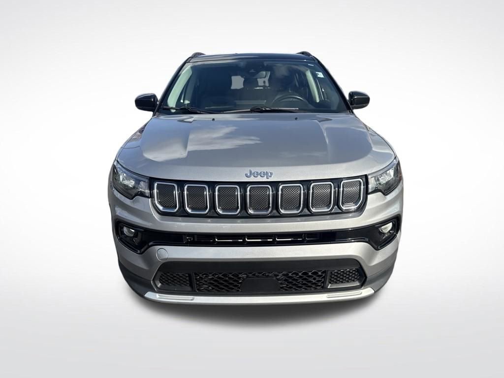 Certified 2022 Jeep Compass Limited image 8