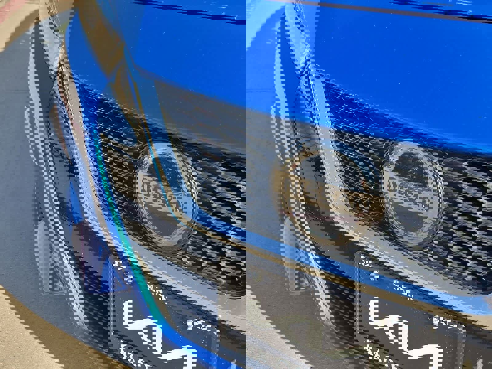 Used 2021 Nissan Versa SV image 9