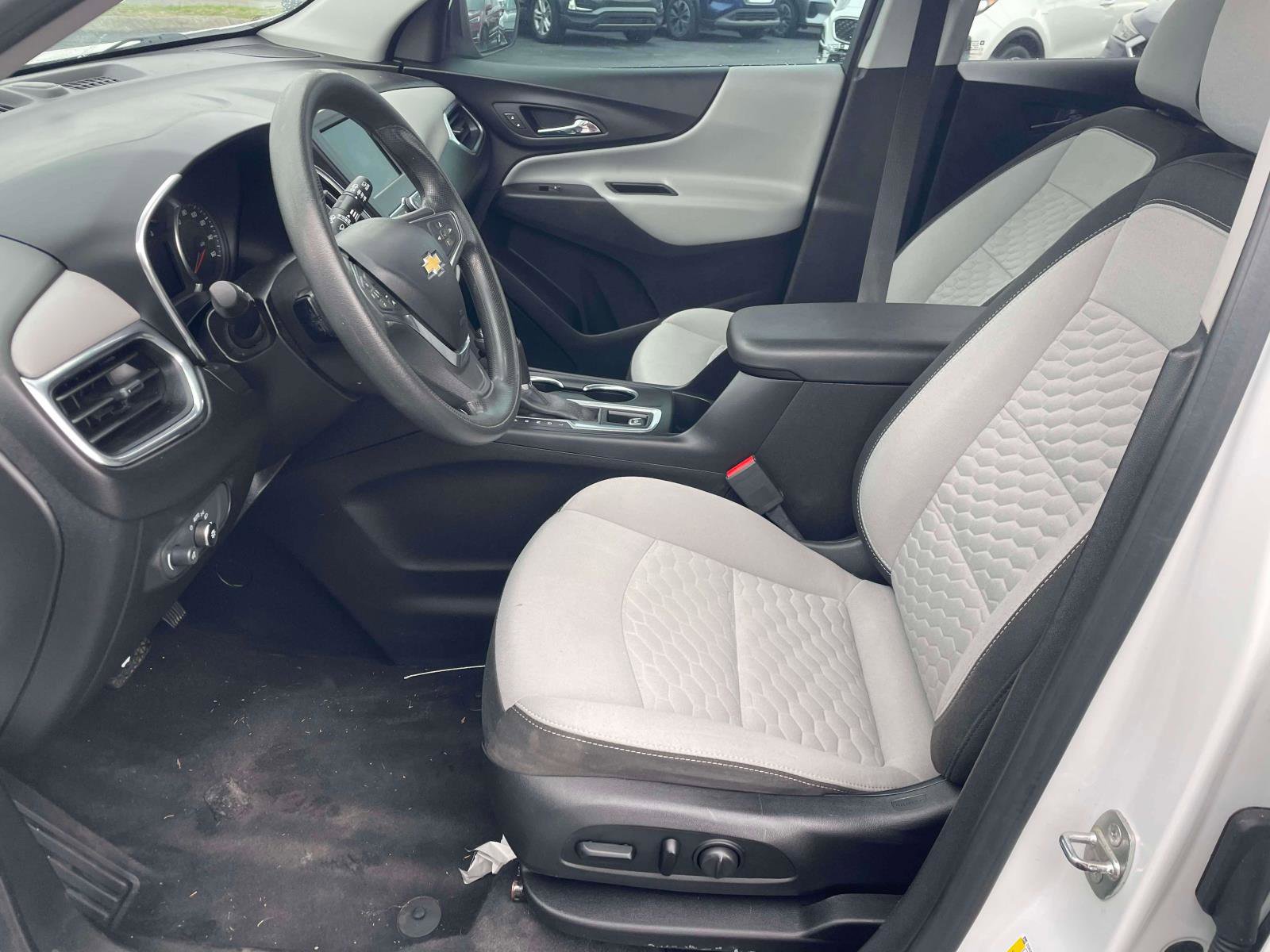 Used 2020 Chevrolet Equinox LT AWD/4WD image 5