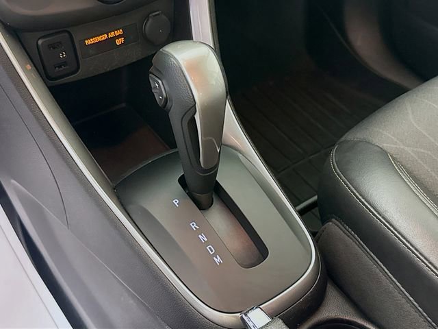 Used 2018 Chevrolet Trax LT w/ LT Convenience Package AWD/4WD image 18