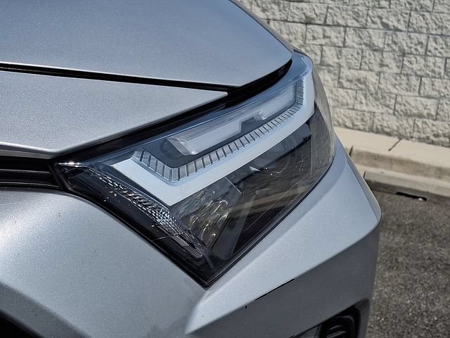 Used 2024 Toyota RAV4 XLE AWD/4WD image 9