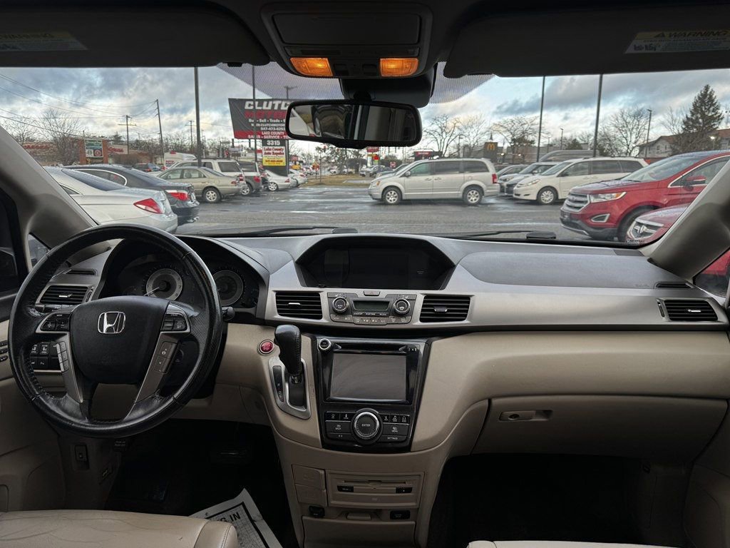 Used 2015 Honda Odyssey Touring image 28