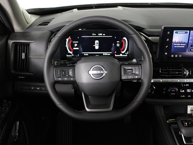 New 2026 Nissan Pathfinder Platinum w/ Cargo Package image 15