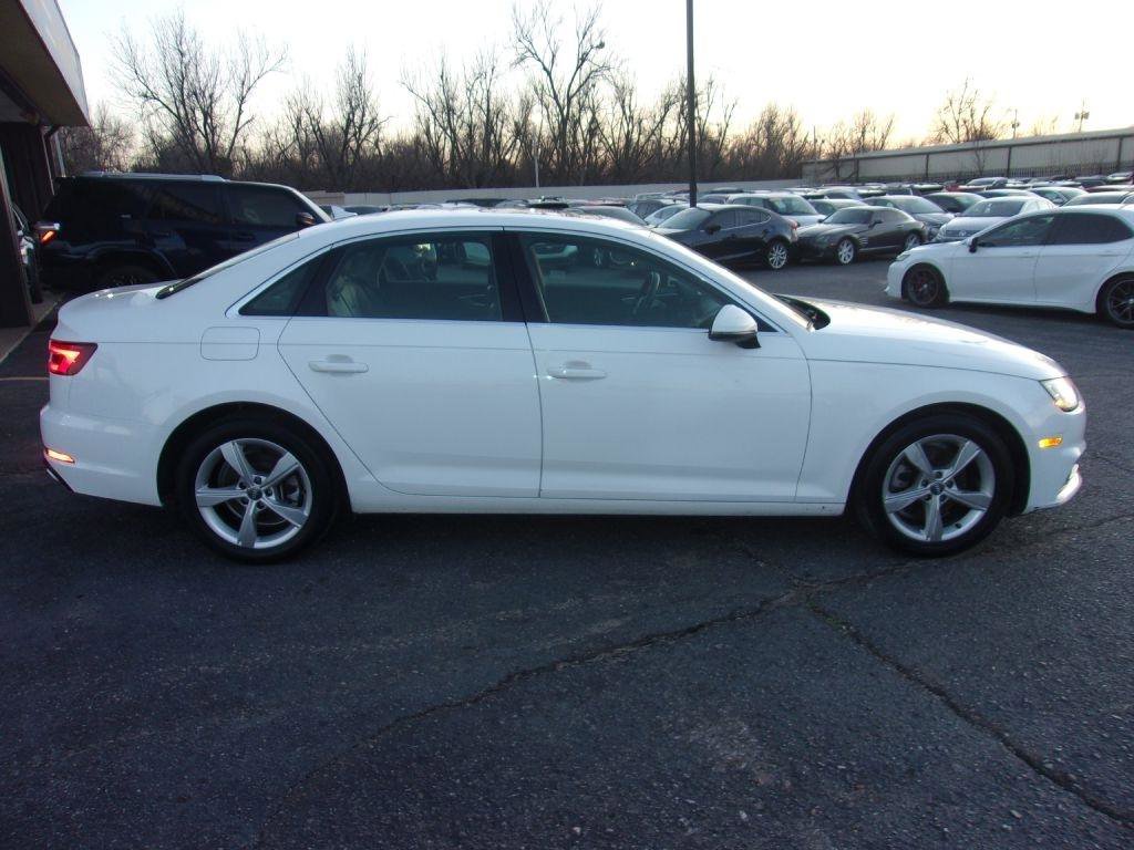 Used 2019 Audi A4 2.0T Premium w/ Convenience Package FWD image 4