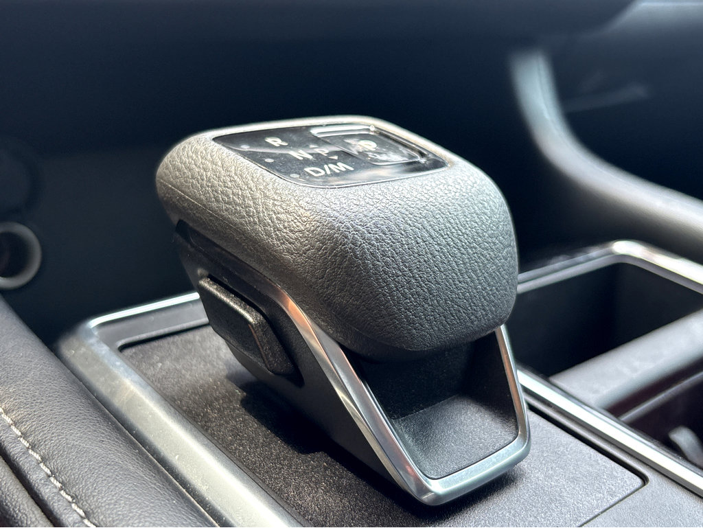 Used 2024 Nissan Pathfinder SV FWD image 19