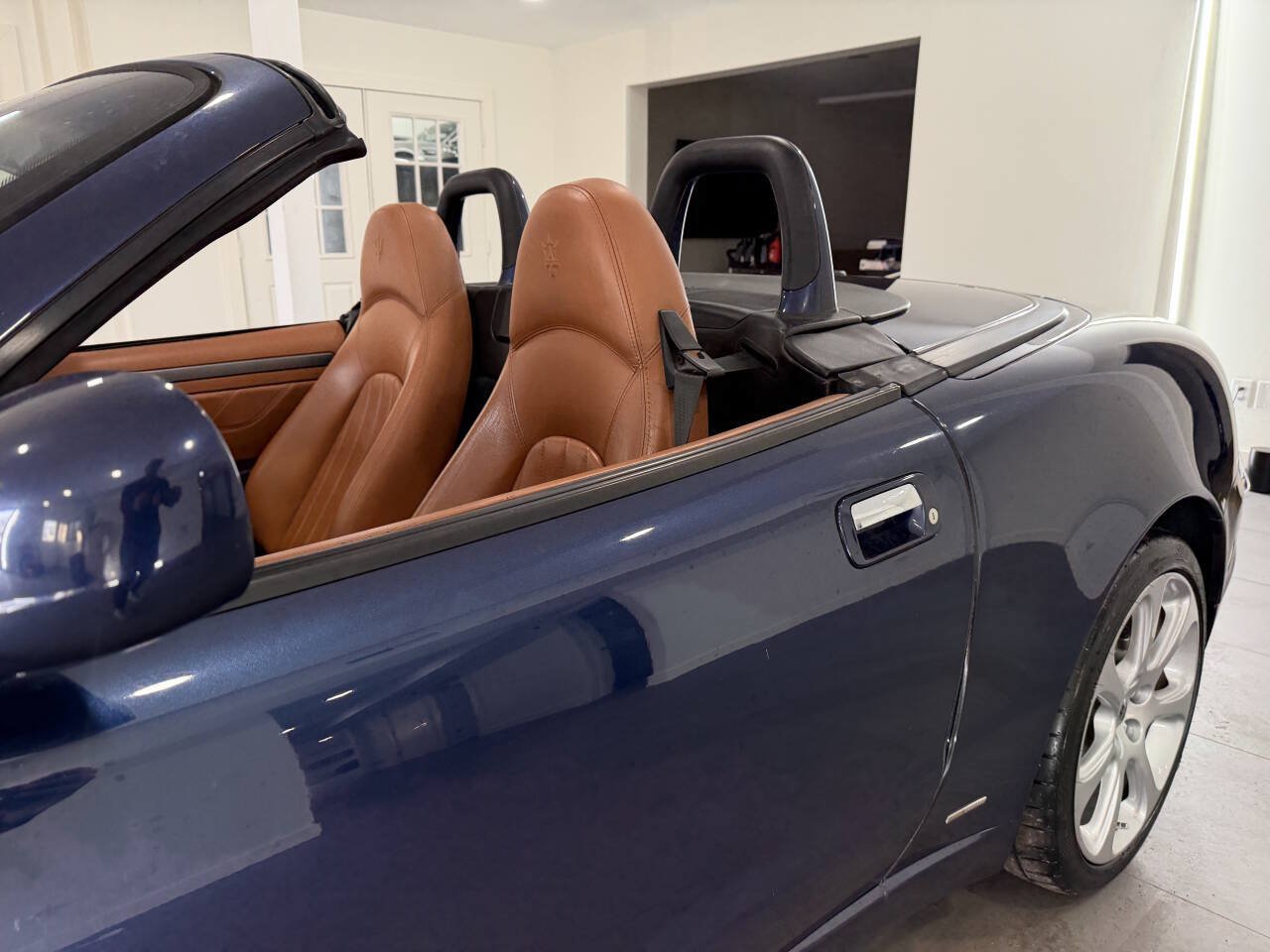 Used 2005 Maserati Spyder GT RWD image 4
