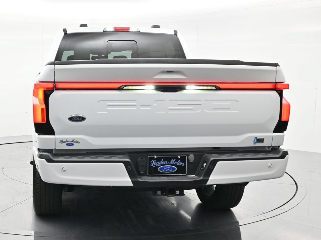 Used 2023 Ford F150 Lightning Platinum AWD/4WD image 6