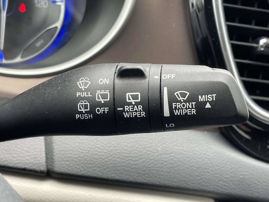 Certified 2023 Chrysler Voyager LX FWD image 34