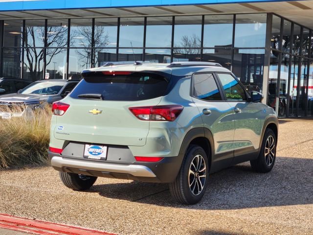 New 2026 Chevrolet TrailBlazer LT w/ Driver Confidence Package FWD image 4