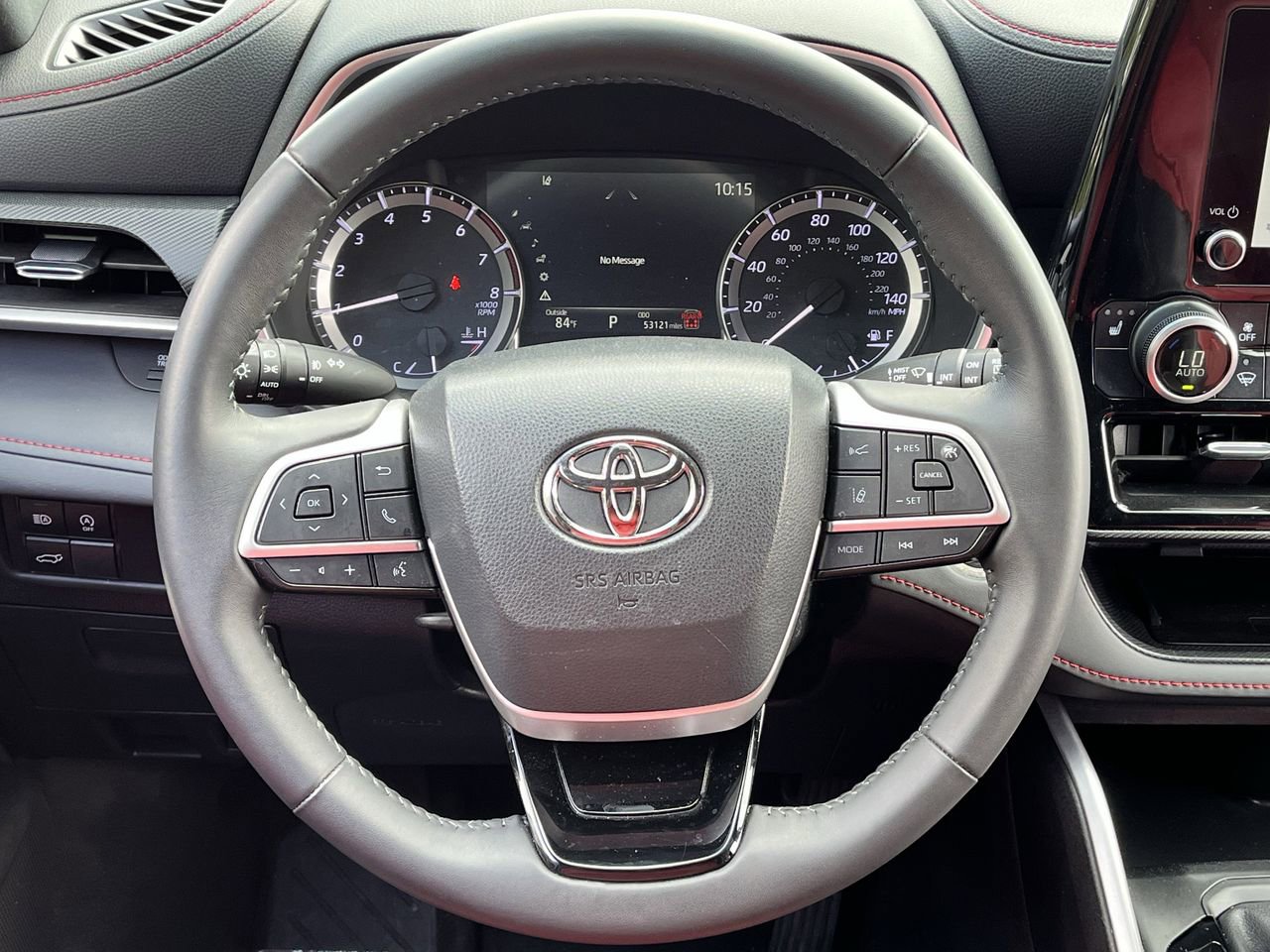 Used 2024 Toyota Highlander XSE FWD image 11