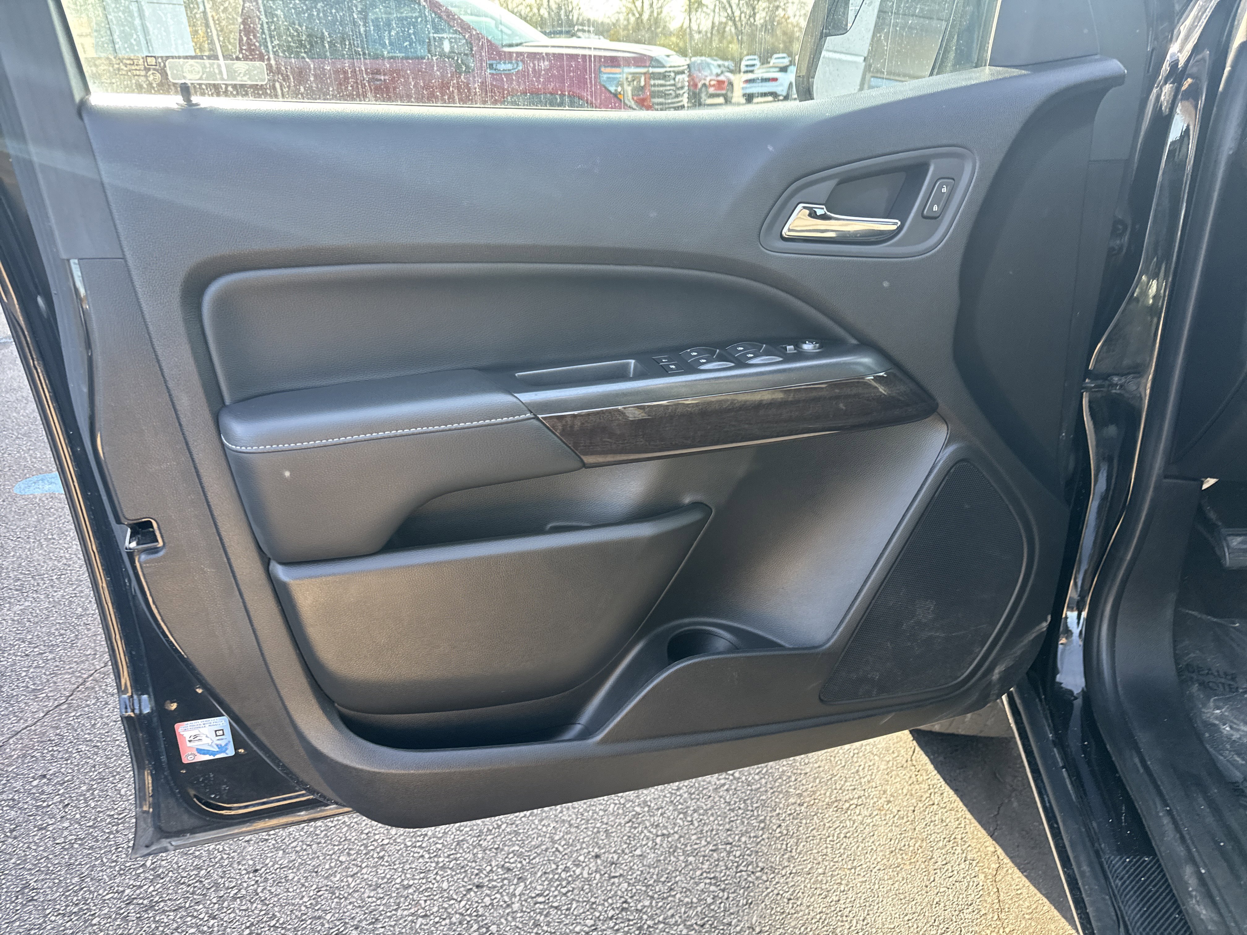 Used 2020 GMC Canyon SLE w/ Elevation Edition image 15