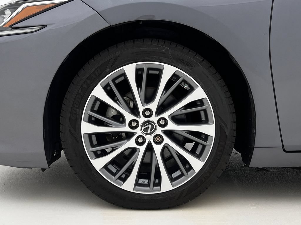 Used 2019 Lexus ES 350 w/ Premium Package FWD image 27