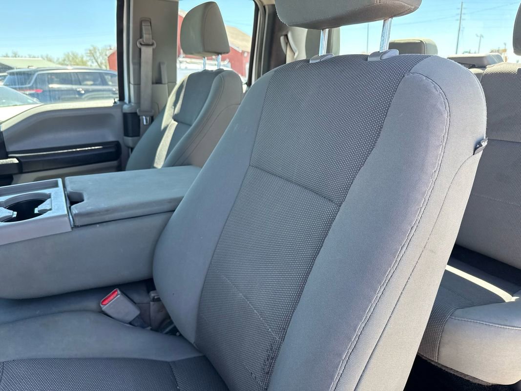 Used 2017 Ford F250 XL w/ Power Equipment Group AWD/4WD image 31