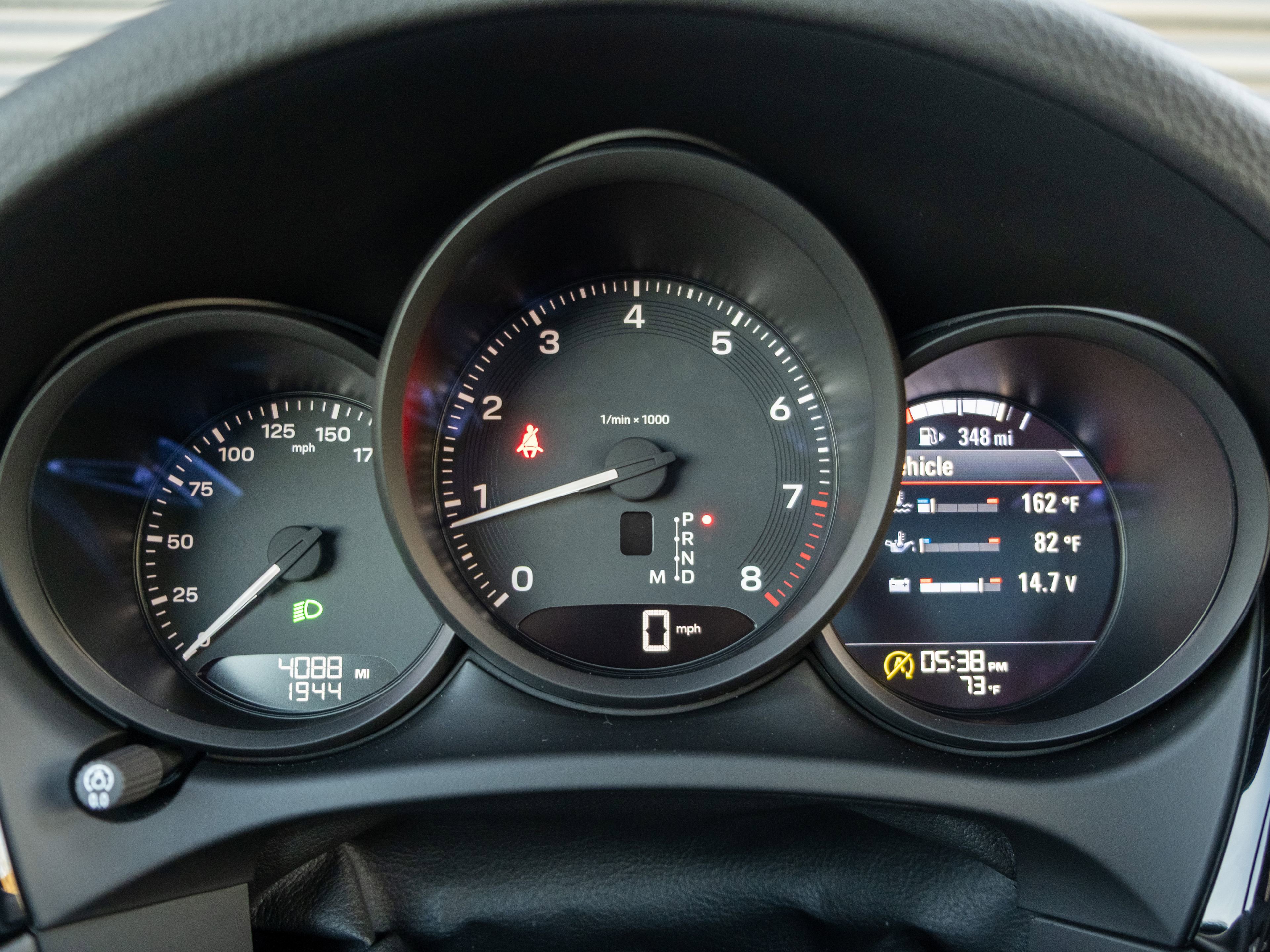 Certified 2026 Porsche Macan AWD/4WD image 24