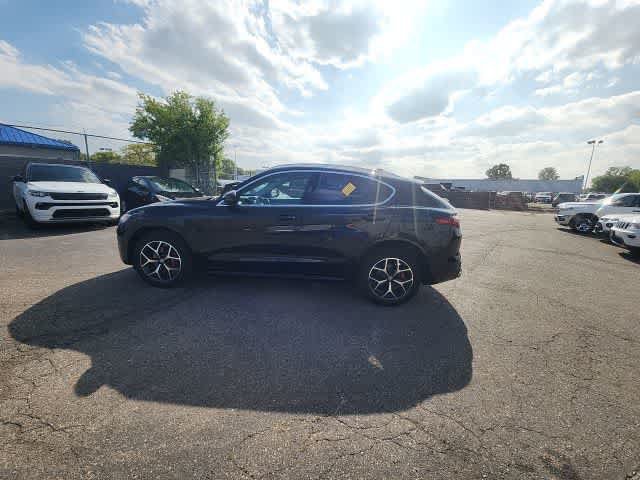 Used 2021 Alfa Romeo Stelvio Ti AWD/4WD image 22