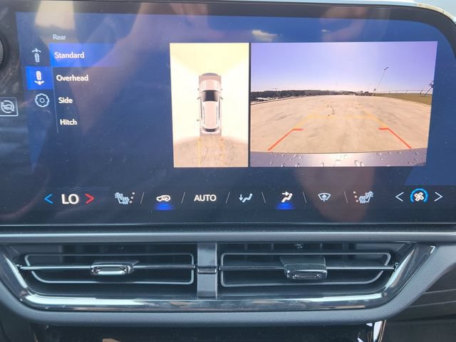 New 2025 Chevrolet Equinox EV RS FWD image 16