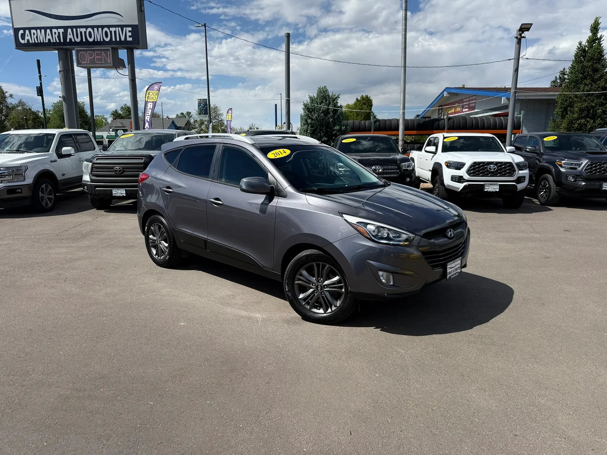 Used 2014 Hyundai Tucson SE AWD/4WD image 2