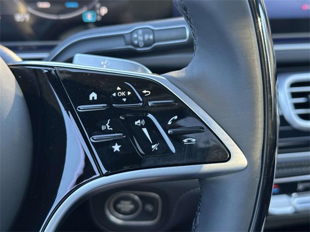 New 2026 Mercedes-Benz GLS 450 4MATIC image 23