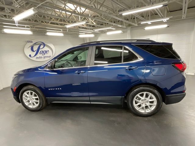 Used 2022 Chevrolet Equinox LT FWD image 2
