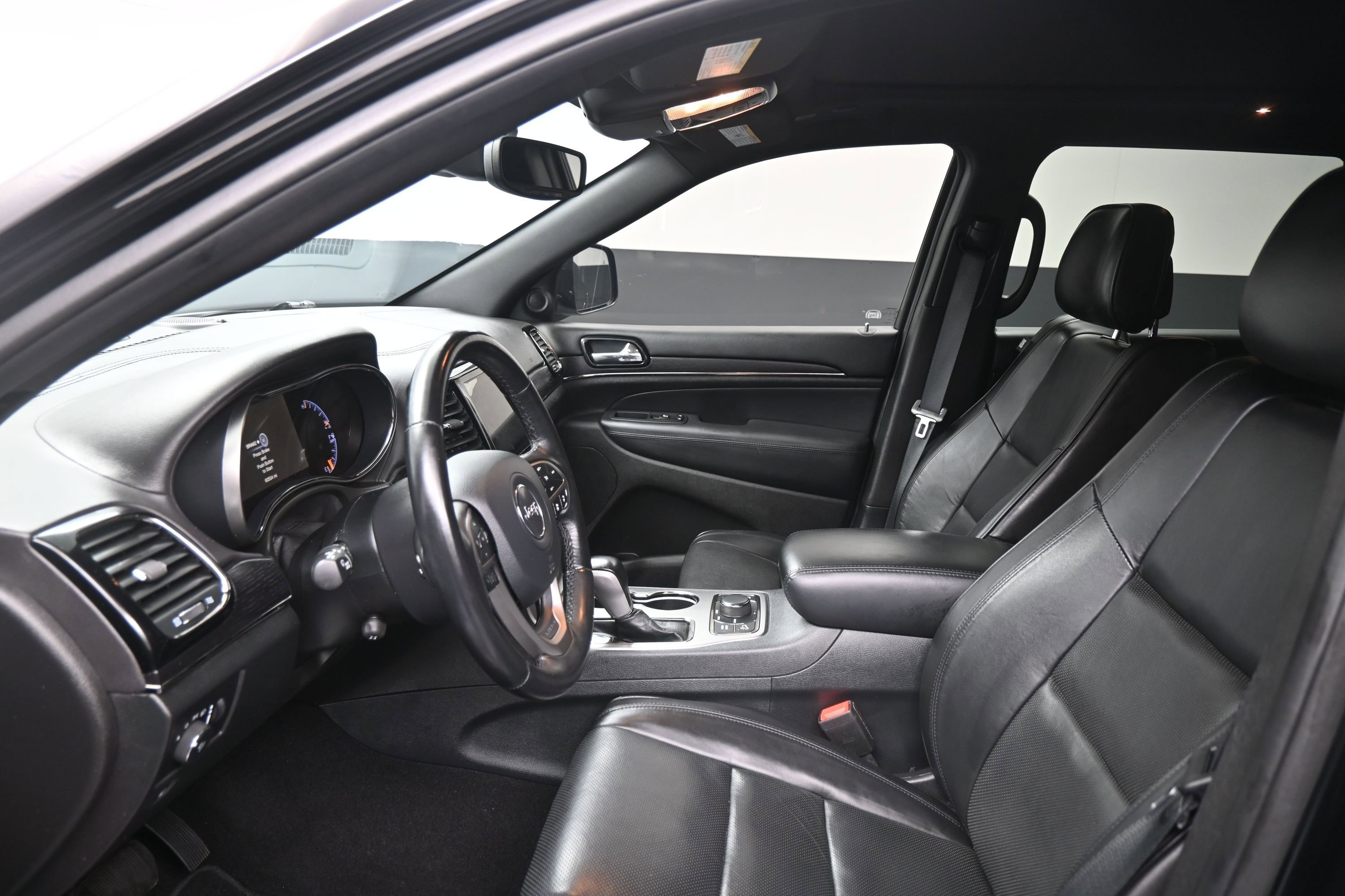 Used 2020 Jeep Grand Cherokee High Altitude AWD/4WD image 13