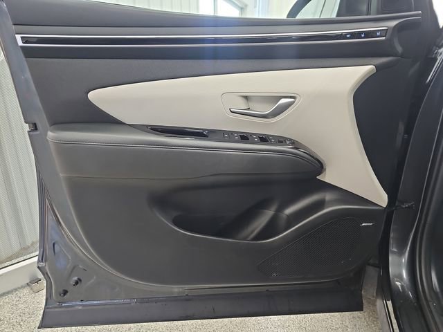 Used 2022 Hyundai Tucson Limited image 10