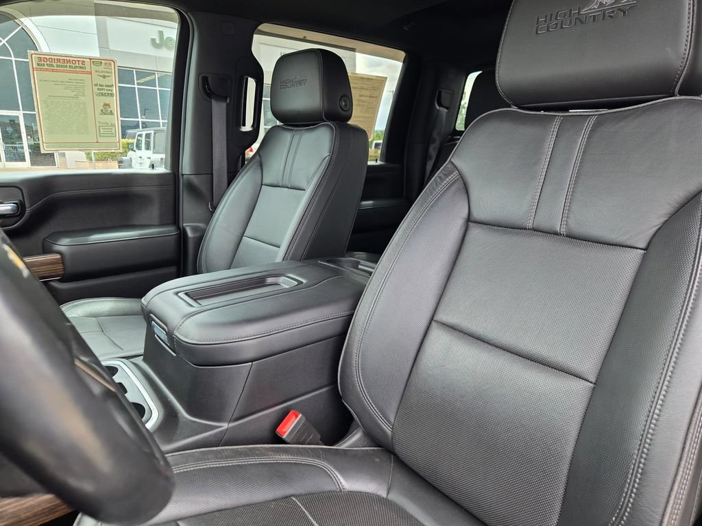 Used 2020 Chevrolet Silverado 3500 High Country w/ Z71 Off-Road Package AWD/4WD image 19
