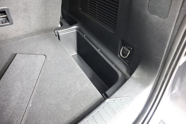 Used 2022 Ford Explorer Limited image 72